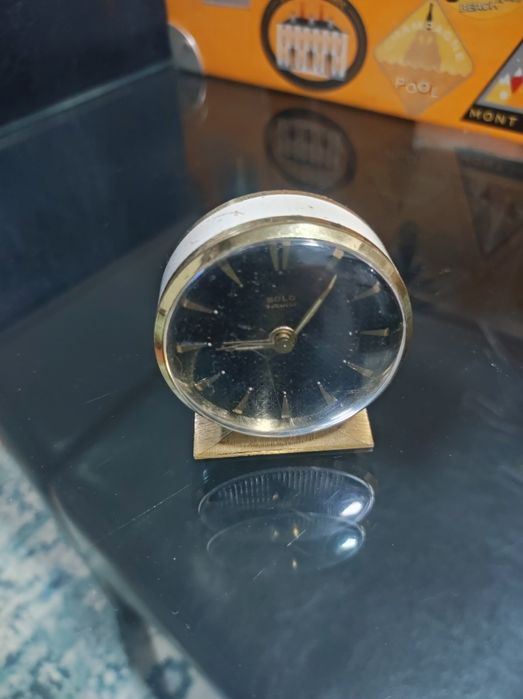 Relógios de corda de secretária