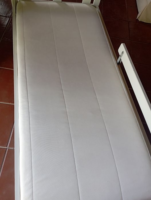 Cama de criança IKEA KRITTER com colchão