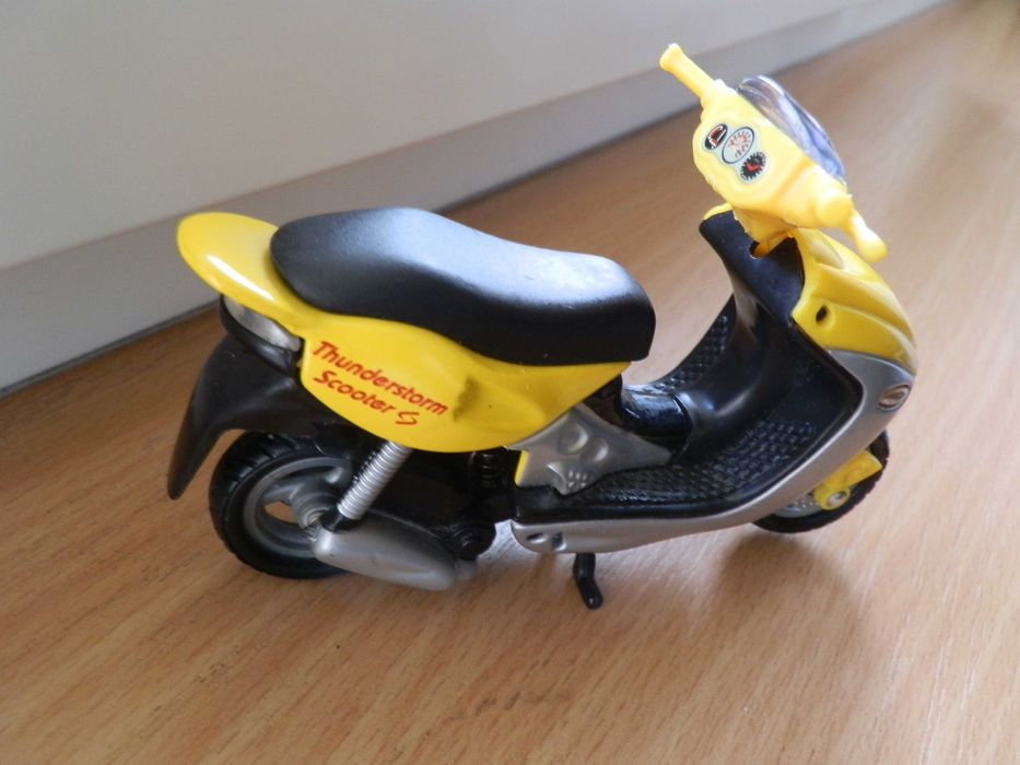 Thunderstorm Scooter model Welly