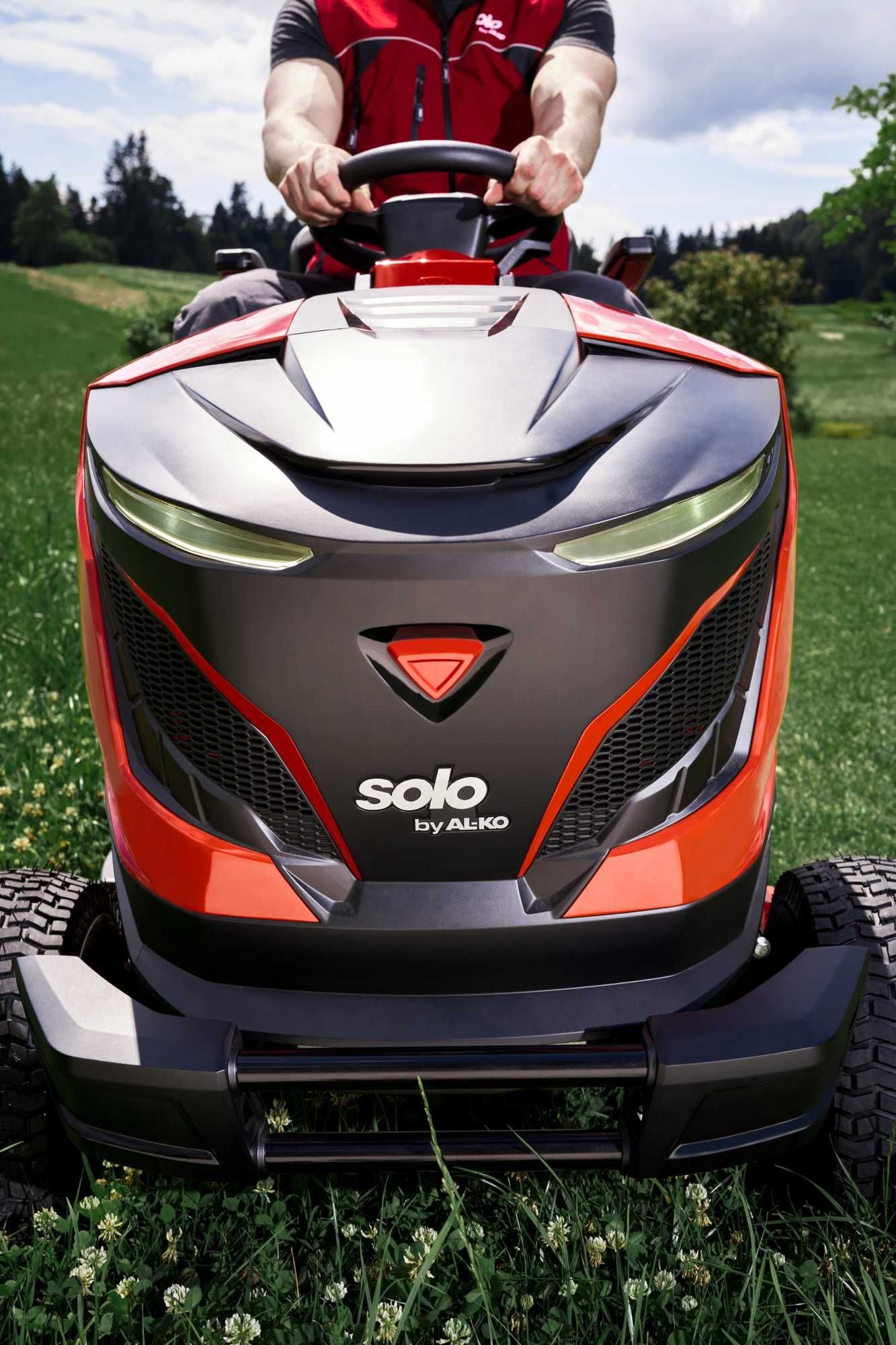 Traktorek ogrodniczy SolobyAl-ko T 24-125.4 HD V2 SD NOWY MODEL BRIGGS