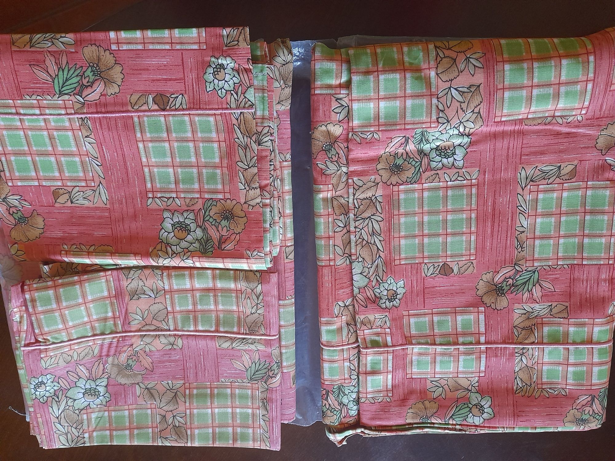 Conjunto de lençóis de casal novos 2mx2.60cm