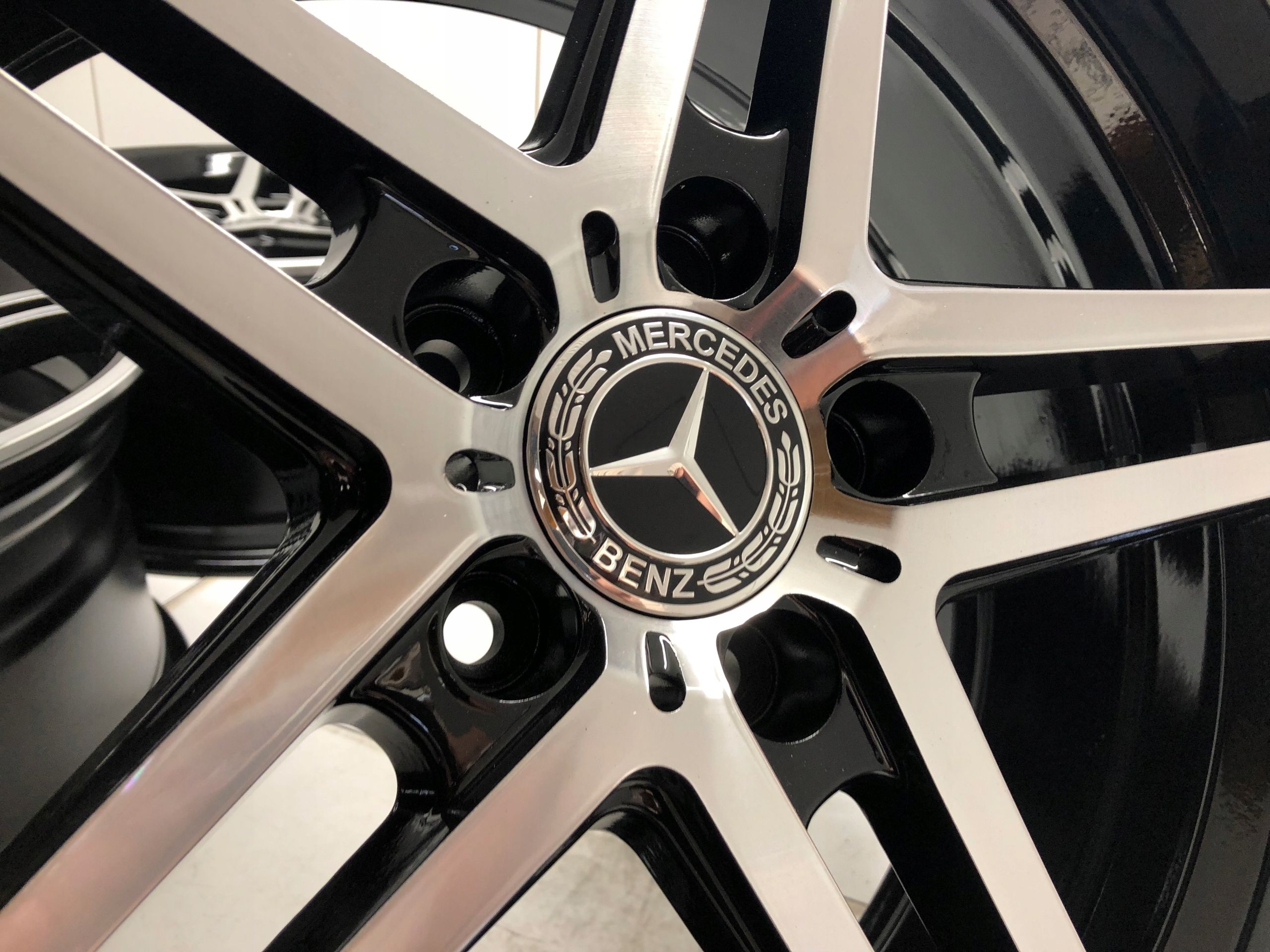 Felgi 19 Mercedes 447 213 Glc Idealne