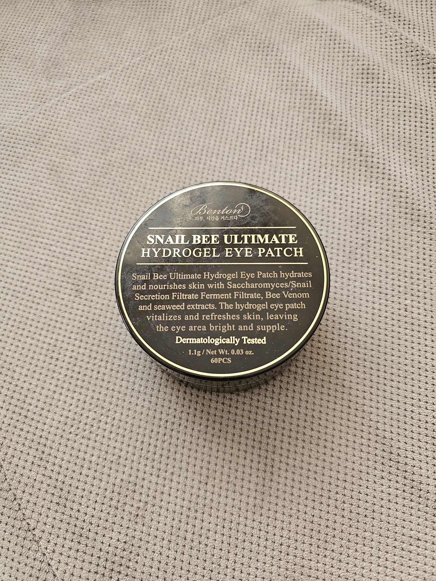 Benton Snail Bee Ultimate hydrożelowe płatki pod oczy, 66 g