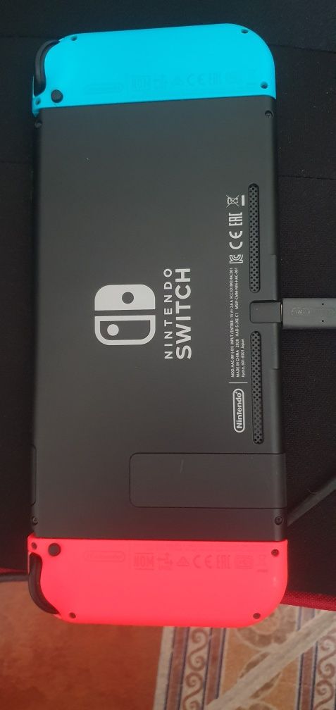 Nitendo switch  + 2 jogos