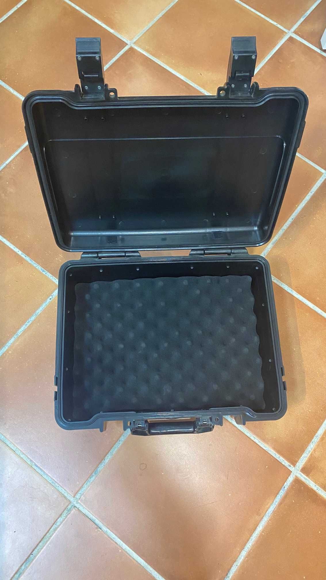 Flight Case 40x30x16 from DJI PELICASE