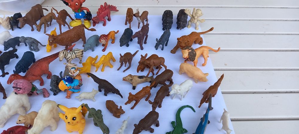 Sprzedam zabawki z dawnych lat