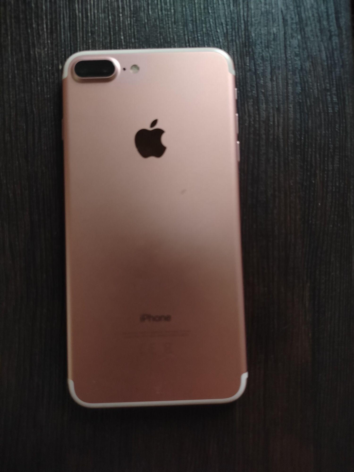 Продам айфон 7 Plus, Rose Gold, 32 GB