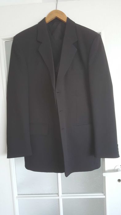 Garnitur męski - spodnie, marynarka i kamizelka - raz noszony