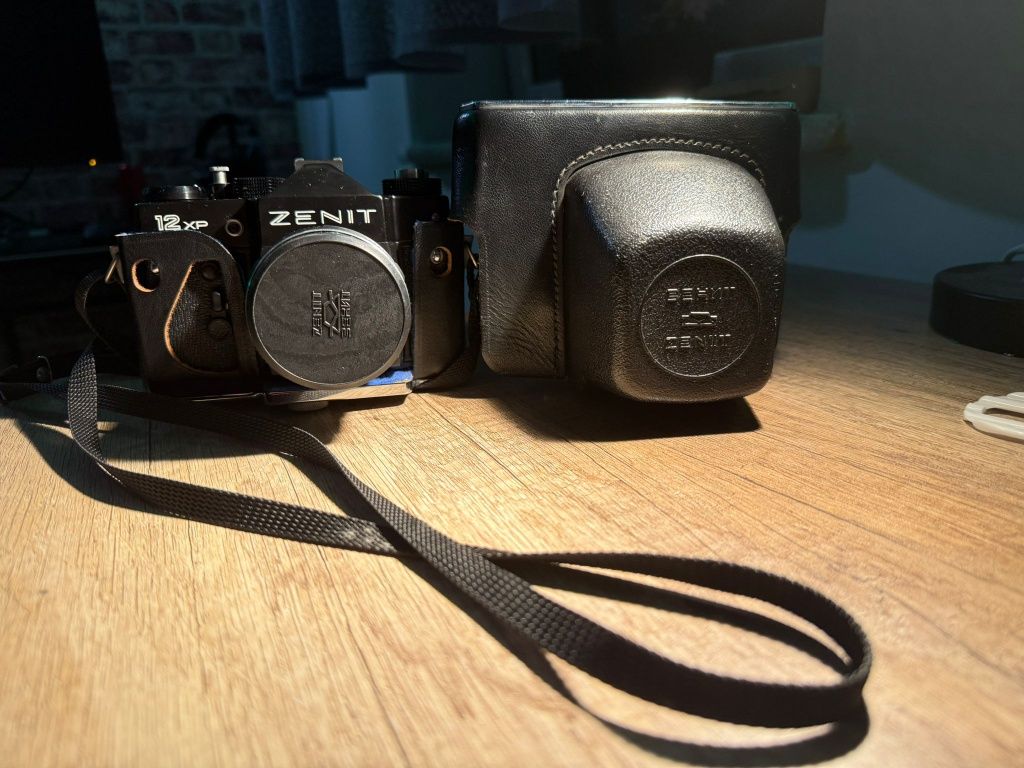 Aparat Zenit 12 xp
