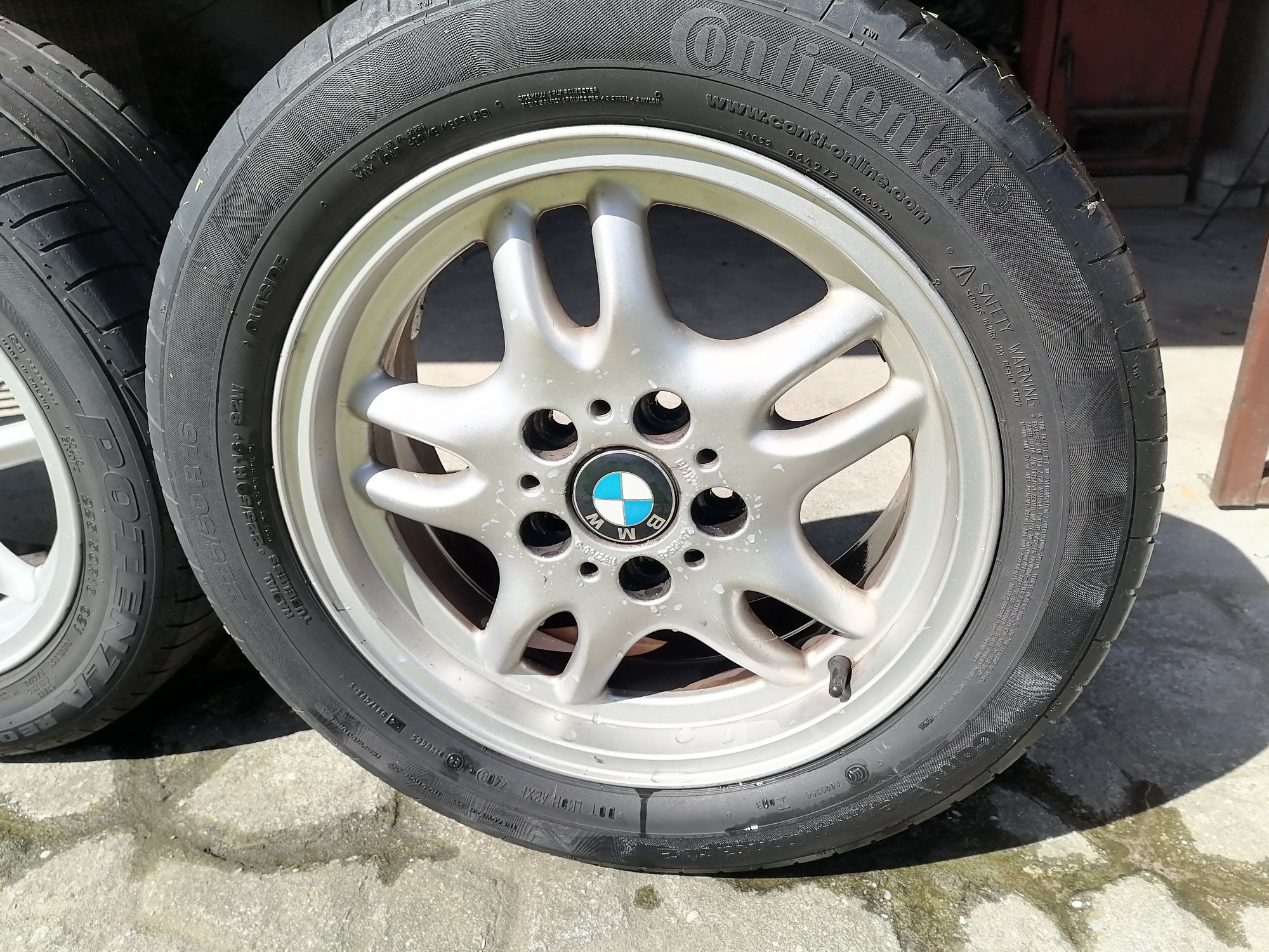 Jantes BMW e 36 em 16