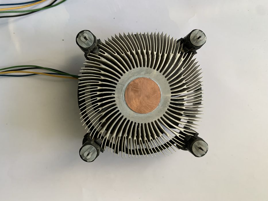 Кулер Intel для процессора