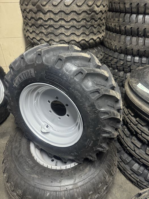 Koła balonowe przód 10.0/75-15.3 /12pr Ursus C330 C 360 MF Zetor