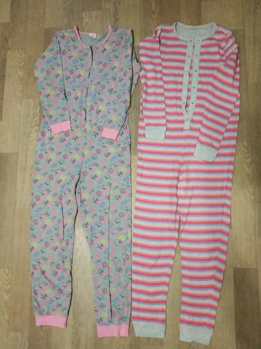 Продам пижамки- человечки