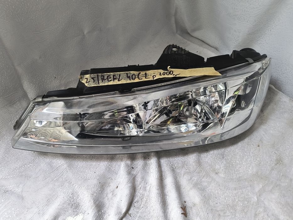 Lampa lewa i prawa komplet Peugeot 406 Europa komplet lamp