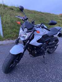 Yamaha XJ Yamaha XJ6N 600cm3 2011