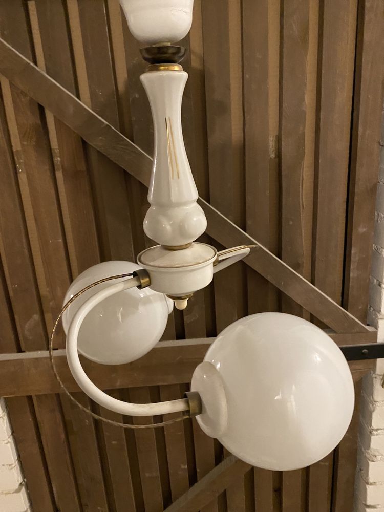 Lampa żyrandol biała kule PRL vintage porcelana