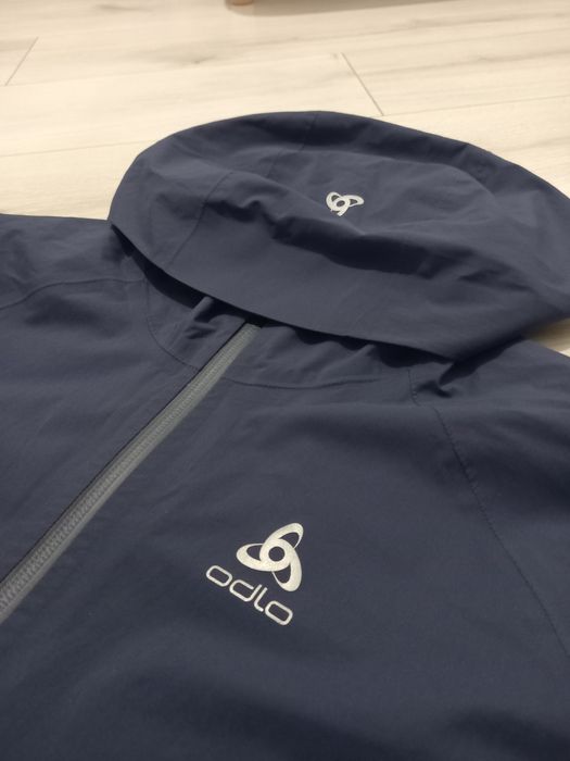 Куртка-вітровка водозахисна Odlo