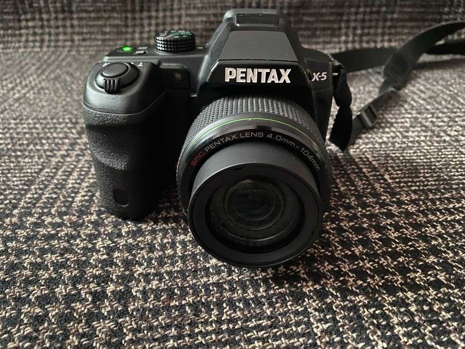 Цифровой фотоаппарат Pentax X5