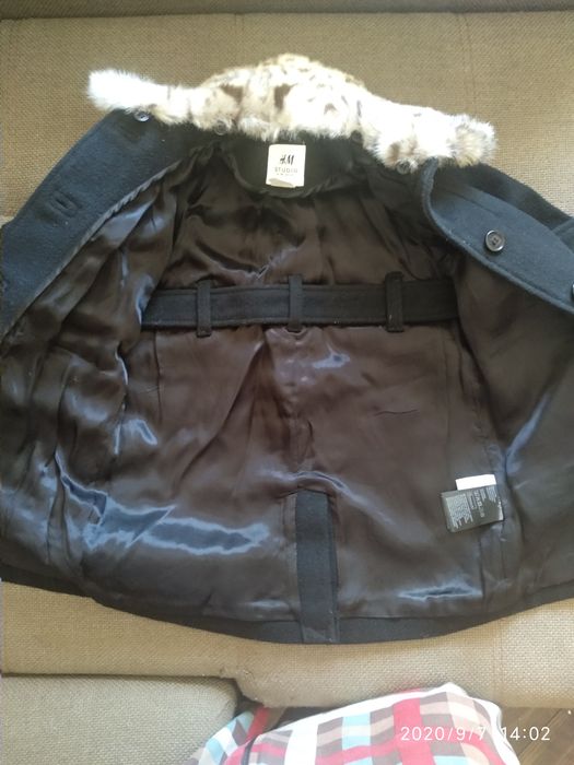 Пальто на девочку h&m