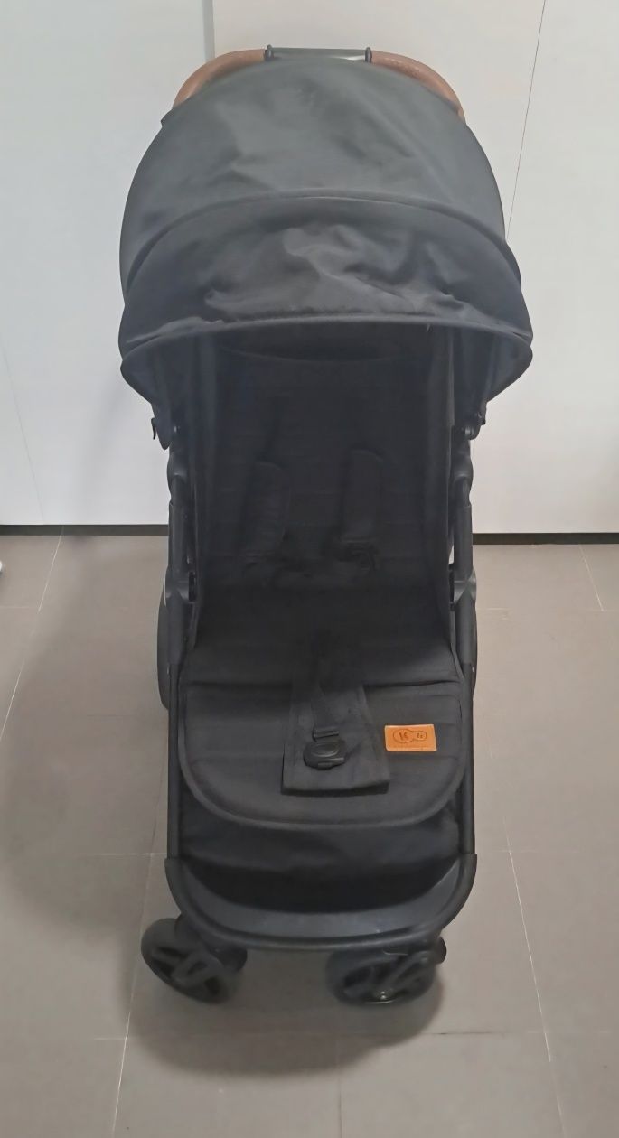 Carrinho de bebé da Kinderkraft Grande Plus