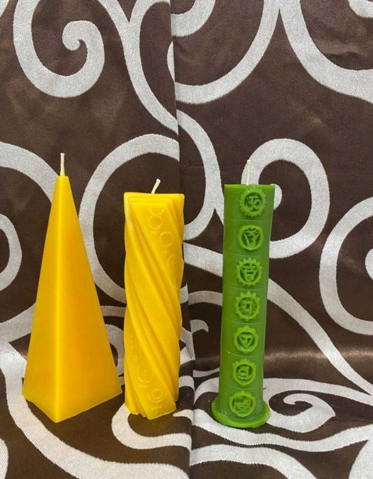 Свічки ручної роботи з бджолиного воску