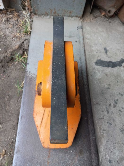 Захват по металу 2,5 т.