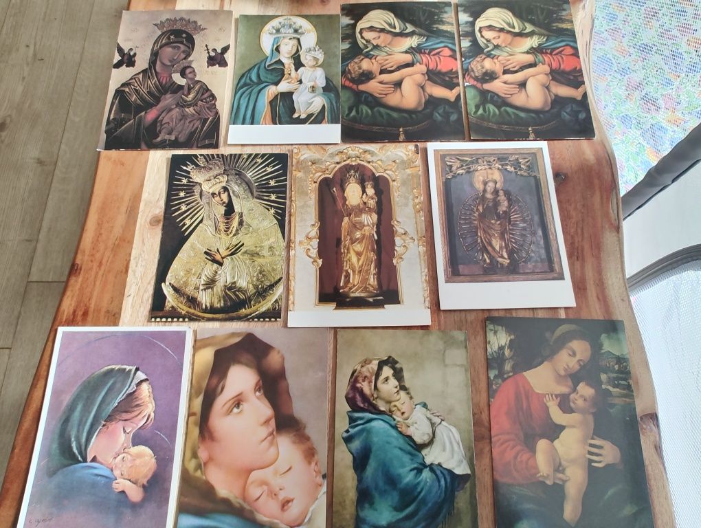 11 pocztówek przedstawiających Matkę Boską z Dzieciątkiem PRL vintage