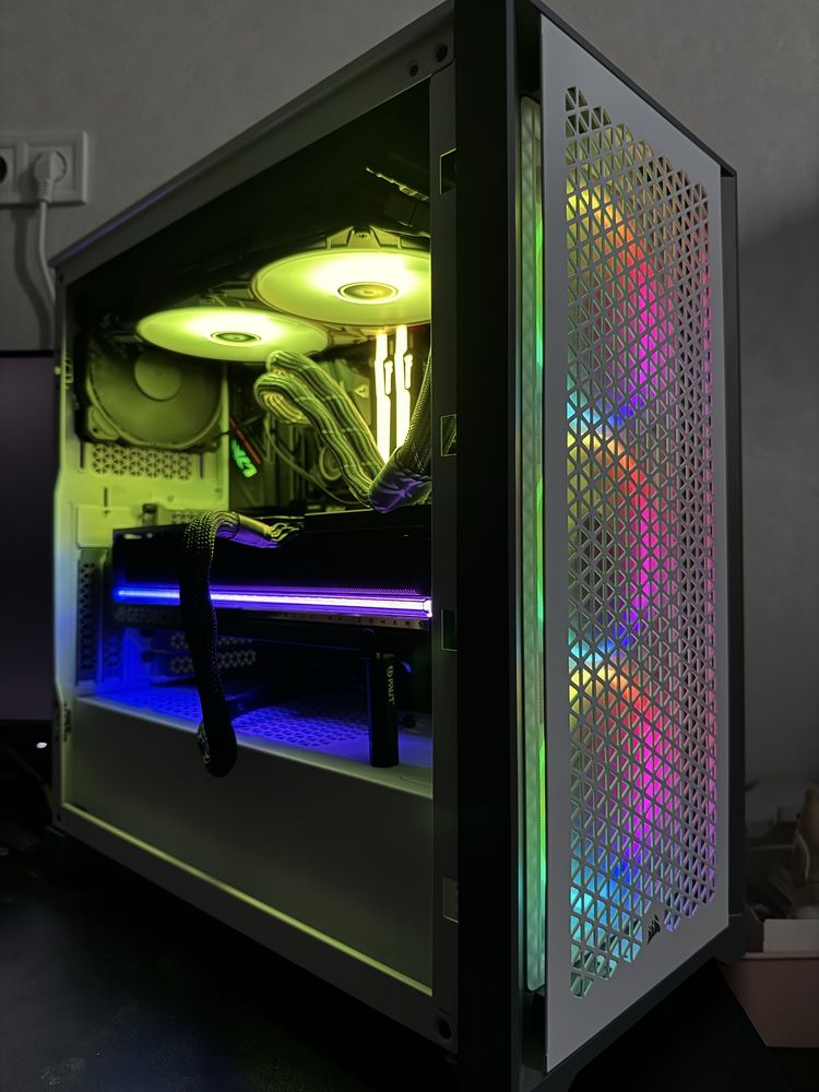 БЕЛЫЙ ПРЕМИУМ-КОРПУС Corsair 4000D Airflow White Atx Киев самовывоз