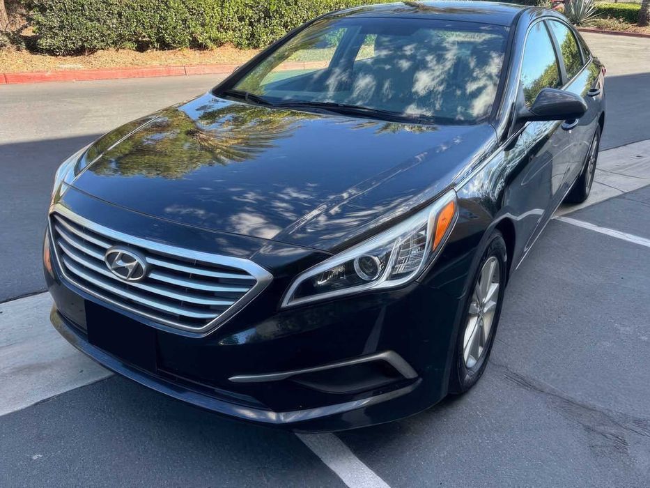 Hyundai Sonata SE      2017