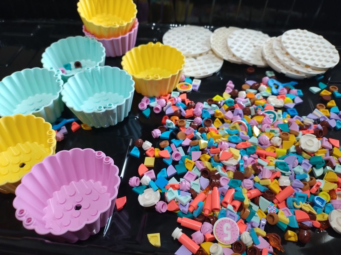 LEGO Dots 41926 babeczki tort