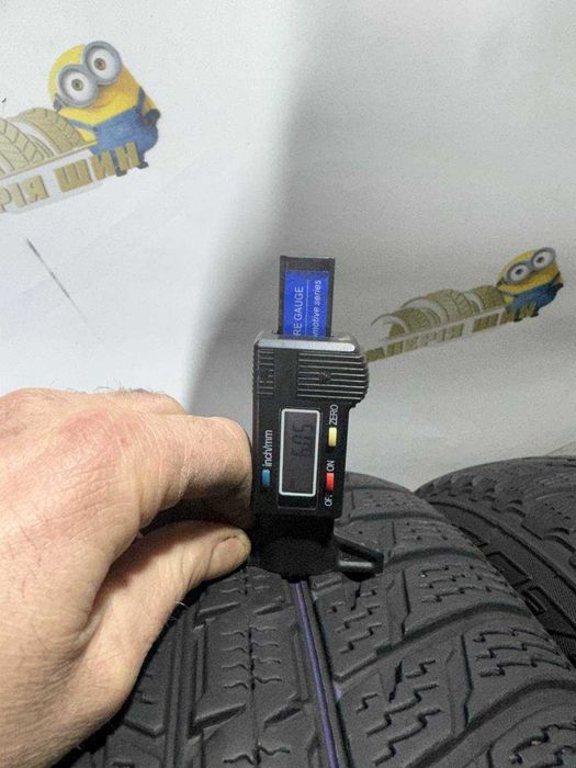 *Шини Nokian 235/65R17. 4шт. Зима 2023р. (0401)