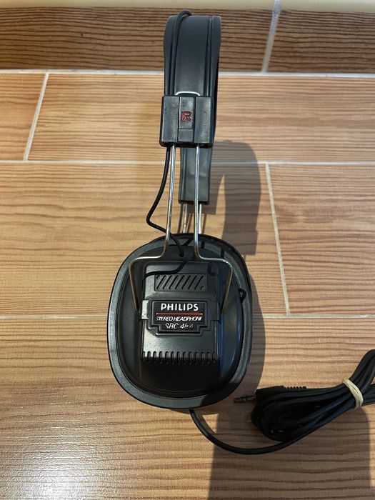 Vintage PHILIPS Stereo headphones SBS 484