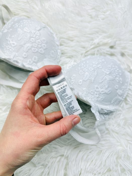 Biustonosz push-up 75A bialy Cubus