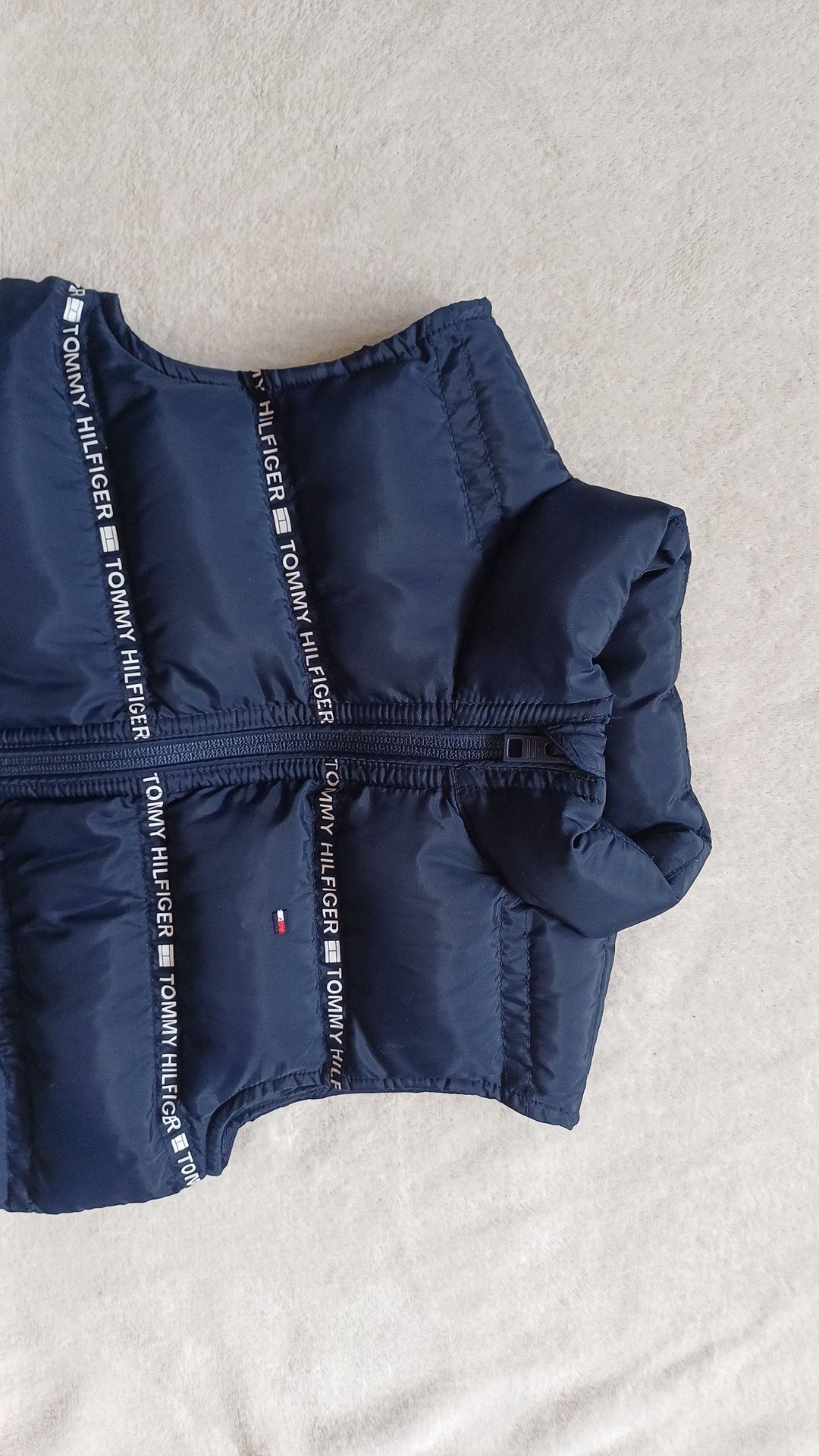 Kamizelka Tommy Hilfiger 116 bezrękawnik dziecięcy TH 116