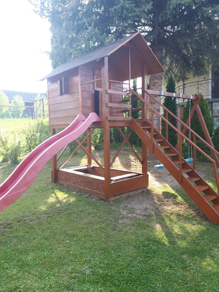 Domek plac zabaw