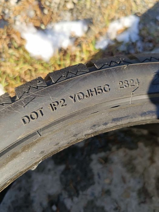 Opony *Nowe* RADAR  225/35/19