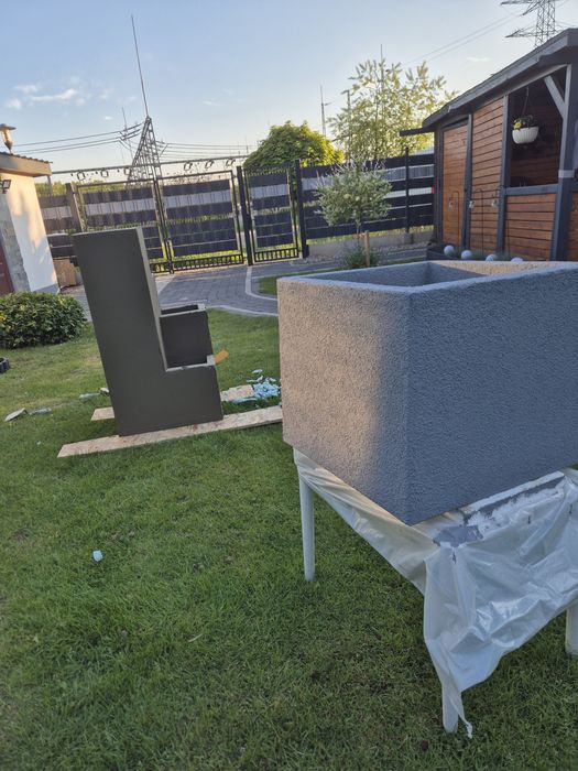 Sprzedam donice szara