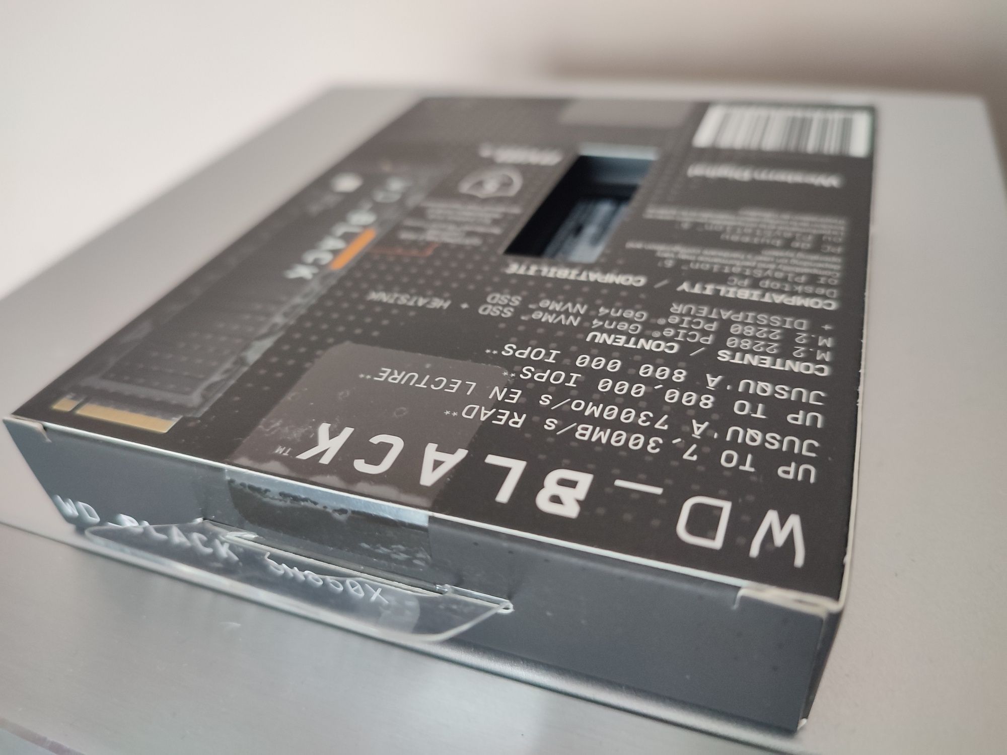 WD BLACK SN850X 1TB +heatsink (radiator). Dysk SSD PCIe 4.0. (do PS5)