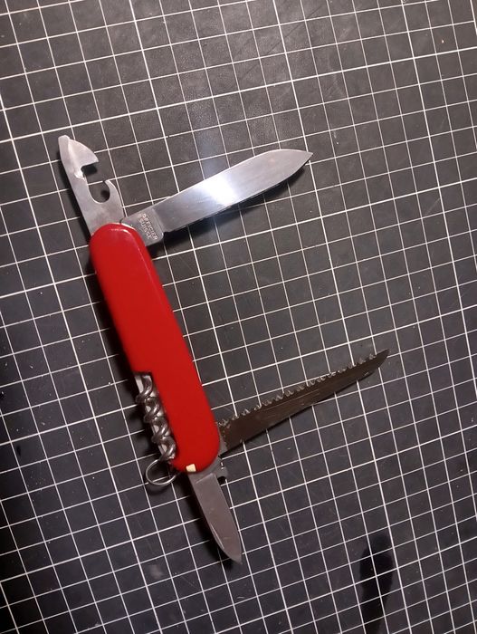 Victorinox camper