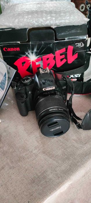 Фотоаппарат Canon  EOS Rebelvxsi 450D