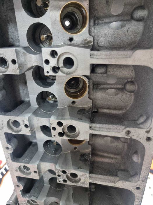 ГБЦ 2.5 tdi T5 Touareg AXD BNZ AXE BPC Transporter5