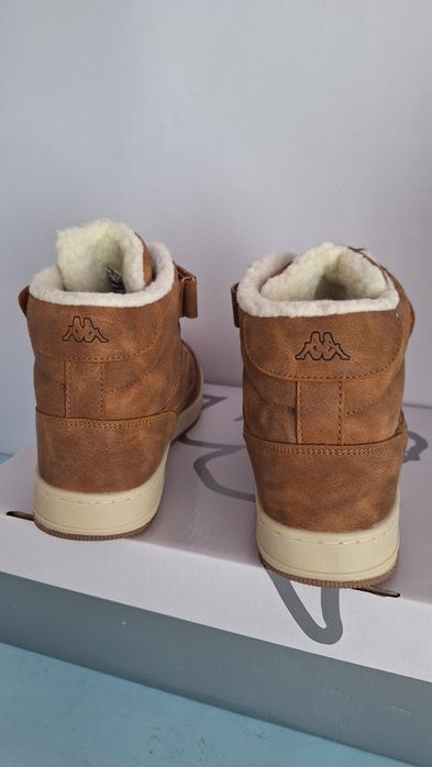 Śniegowce marki Kappa modny kolor Rozmiar 44  długość wkładki 28.3 cm