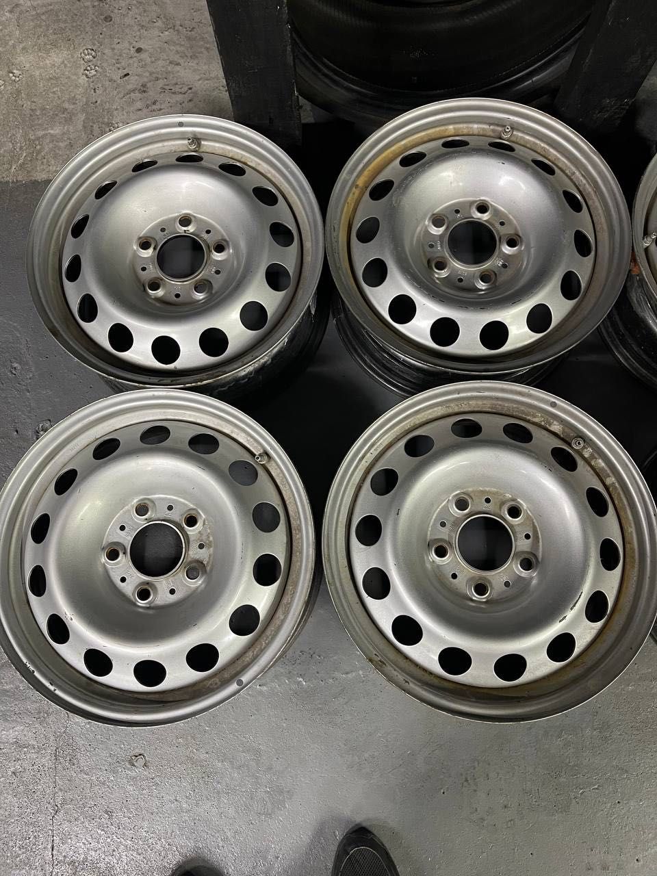 Диски сталеві R16 5x120 6,5J ET46 ЦО72,6 Mini BMW Volkswagen Transp