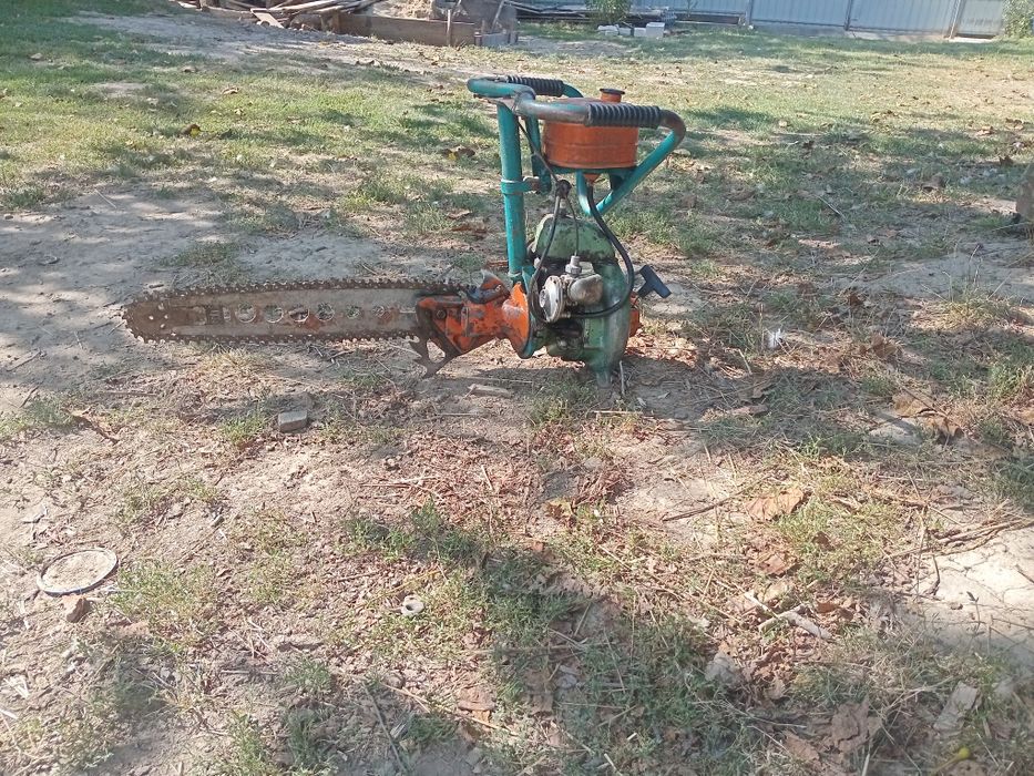 Продам бензопила дружба