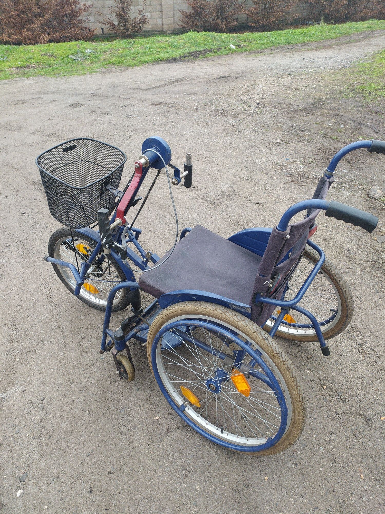 Кресло каталка инвалидное