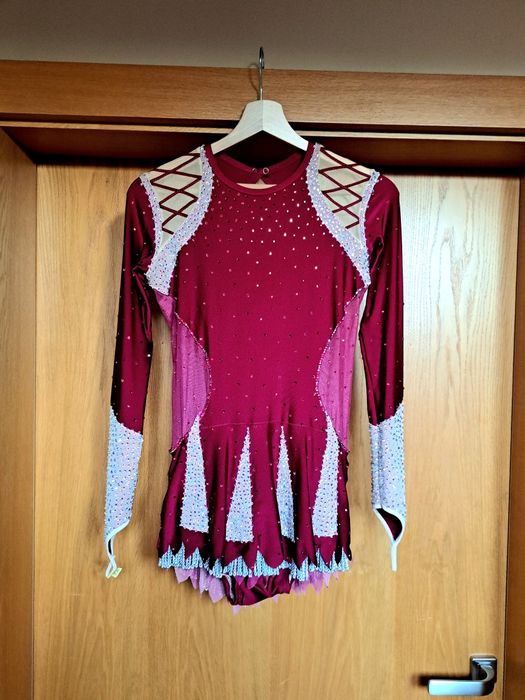 Strój startowy do gimnastyki artystycznej / woltyżerki / tańca 165-170