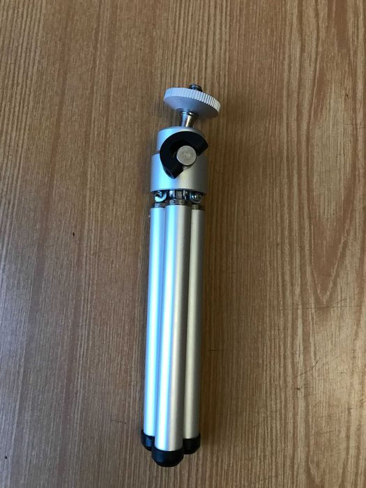 Штатив тренога для телефона, высота 14см, новый