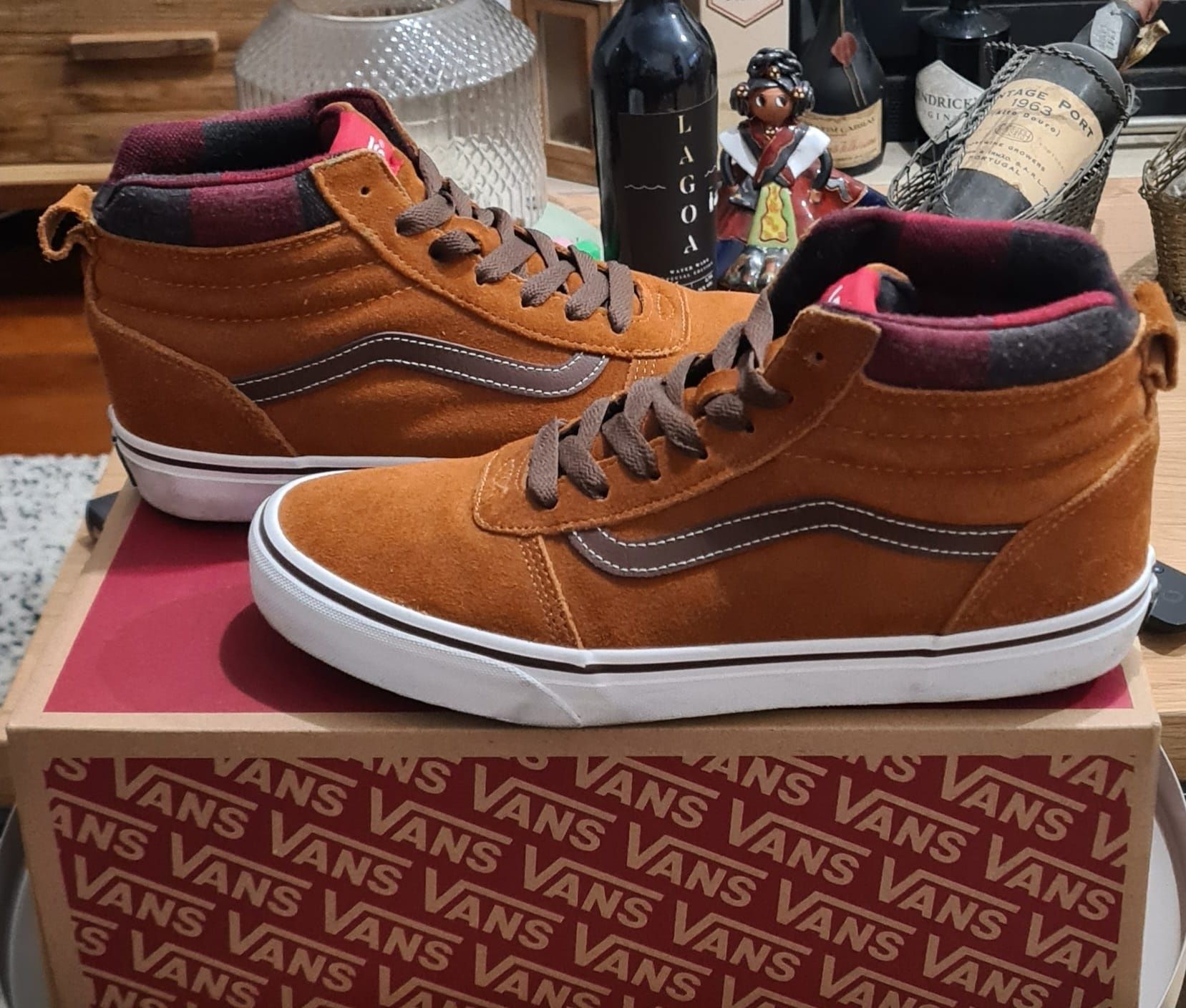 Ténis usados uma vez, VANS ward hi mte, 42,5 europeu