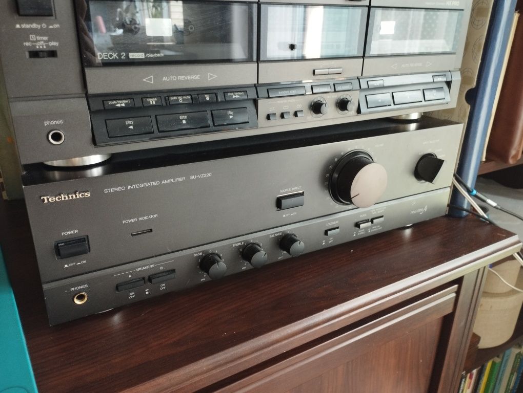 Technics SU-VZ220