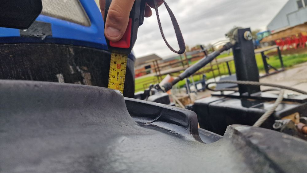 Opony continental 600/65/r28 80% contract ac65